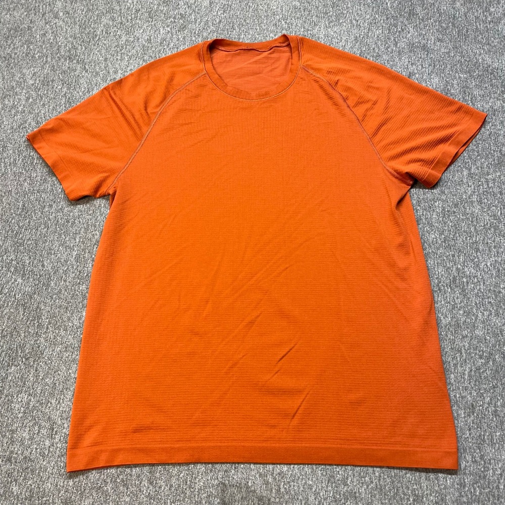 Lululemon Metal Vent Tech Short Sleeve Shirt Mens Orange Performance Tee 0270